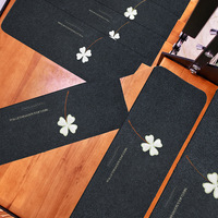 Trèfle à quatre feuilles Tapis de marche auto-adhésif en polyester antidérapant Tapis d'escalier Tapis d'escalier