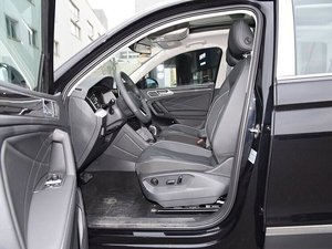 Un best-seller en Russie : Volkswagen Tiguan L <span class=keywords><strong>R</strong></span>-<span class=keywords><strong>Line</strong></span> 2.0 TSI 380TSI édition haut de gamme 2024 (7 places, 2 roues motrices, transmission automatique) - Product Image 6