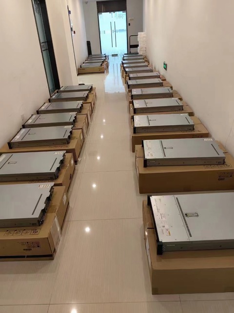 Original Server R7625 EPYC 9654 2.34Ghz NO ram 1.92TB 6G SATA SSD 960GB 6G SATA SSD H755  57414 SFP28  2*1100W