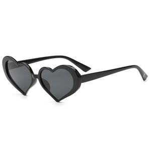 Gafas de sol hechas a mano con estilo unisex con marco de PC azul Linda chica amor gafas de sol letras inglesas personalizadas y diamantes de imitación - Product Image 3