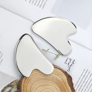 304 Stainless Steel Heart Shaped Gua Sha Board For Facial Massage And Back Beautification - Product Image 4