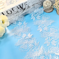 Tissu en maille à fleurs 100% polyester, 11 cm de large, dentelle brodée au laser, soluble à l'eau, sexy pour voile, robes de mariée
