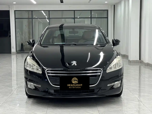 <span class=keywords><strong>Peugeot</strong></span> <span class=keywords><strong>508</strong></span> modèle <span class=keywords><strong>2012</strong></span>, 2.0L automatique, édition classique, d'<span class=keywords><strong>occasion</strong></span>, conduite à gauche, berline, essence, R16, intérieur clair, sièges en tissu, arrière - Product Image 2