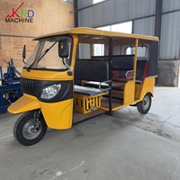 Tuk Tuk à essence 3 rangées 9 places 200cc, taxi urbain pour passagers, un tricycle le plus vendu en Afrique