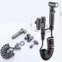 Ensemble de douche à main moderne en acier inoxydable 304 avec accessoire de toilette à jet de bidet suspendu au mur pour salles de bains d'hôtel