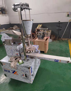 Máquina Automática para Hacer Bollos y Momos al Vapor, de Acero Inoxidable de Grado Alimenticio, Alta Capacidad 500-3000 piezas/h - Product Image 3