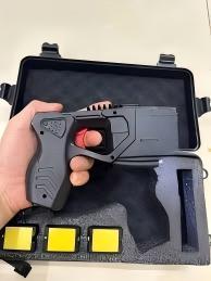 X26P/X26C/M26C Professional Series 5m Remote Long Distance Control UV Flashlight White Light Toy Model Gun for Hunting - Product Image 4