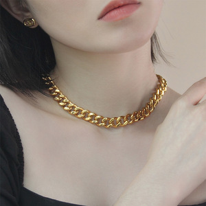 Modische Kubanische Hip-Hop Edelstahl-Halskette mit 18K Gold-Beschichtung für Männer und Frauen - Schlichte Kettenkette - Product Image 6