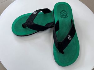 Confortable doux en gros bas quantité minimale de commande populaire Wedge hommes tongs pantoufles hommes diapositives pour l'extérieur accrocher autour - Product Image 3