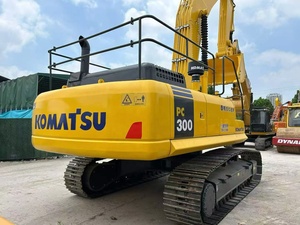 Excavatrice sur chenilles hydraulique KOMATSU PC300-8, PC300-7, PC350, couleur jaune, équipement de construction robuste - Product Image 3