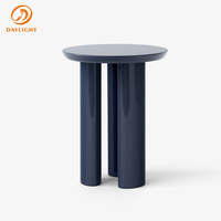Table d'appoint de salon en bois au design moderne et simple, table ronde d'angle rouge pour hôtel et villa, mobilier
