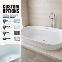 Baignoire d'angle compacte en acrylique blanche à encastrer avec robinet inclus pour petite salle de bain intérieure moderne