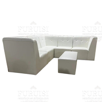 Le sofa sectionnel d'événement de pary de Offre Spéciale a courbé des sofas modulaires d'événement de mariage avec Ottoman
