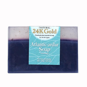 Savon Tonifiant et Blanchissant pour Hommes au <span class=keywords><strong>Cèdre</strong></span> Atlantique et Feuille d'Or 24K OEM avec Huile Essentielle de Romarin pour Peaux Sèches – Utilisation Visage et Corps - Product Image 2