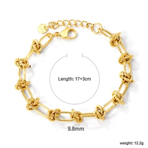 Bracelet chaîne cubaine élégant et étanche en acier inoxydable plaqué or 18 carats pour femme, vente en gros - Product Image 4