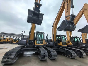 Hot Sale Bucket Capacity 8.5m3 Crawler <b>Excavator</b> XE1250 With Operating Weight 125 Ton <b>Excavator</b> <b>Machine</b> - Product Image 4