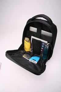 Ba lô thông minh LCD đa kích thước tùy chỉnh với chất liệu chống thấm nước, tích hợp màn hình quảng cáo kỹ thuật số di động. - Product Image 4