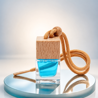 Diffuseur de parfum liquide pour voiture à suspendre, flacon 8ml, bouchon en bois, parfum floral, éliminateur d'odeurs, pendentif pour rétroviseur
