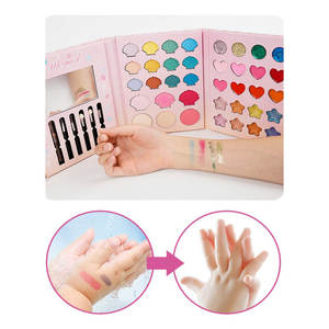 Set de <span class=keywords><strong>maquillage</strong></span> enfant <span class=keywords><strong>coffret</strong></span> cadeau de <span class=keywords><strong>maquillage</strong></span> en plastique pour adolescentes pour débutants et pros en boîte avec certificat CPC - Product Image 4