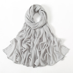 Pañuelo de Cabeza de Tela Voile 100% Poliéster, Chal Teñido y Tejido, Bufanda Suave - Product Image 4
