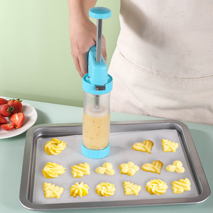 Kit de presse à biscuits multifonctionnel <span class=keywords><strong>avec</strong></span> 16 disques à biscuits et 6 embouts, <span class=keywords><strong>pistolet</strong></span> à biscuits <span class=keywords><strong>avec</strong></span> poche à douille - Product Image 5