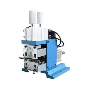 เครื่องปอกสายไฟแบบหลายแกน กึ่งอัตโนมัติ 220V สำหรับปอกสายภายในและภายนอก พร้อมชิ้นส่วนแกนกลางและเครื่องยนต์ - Product Image 1