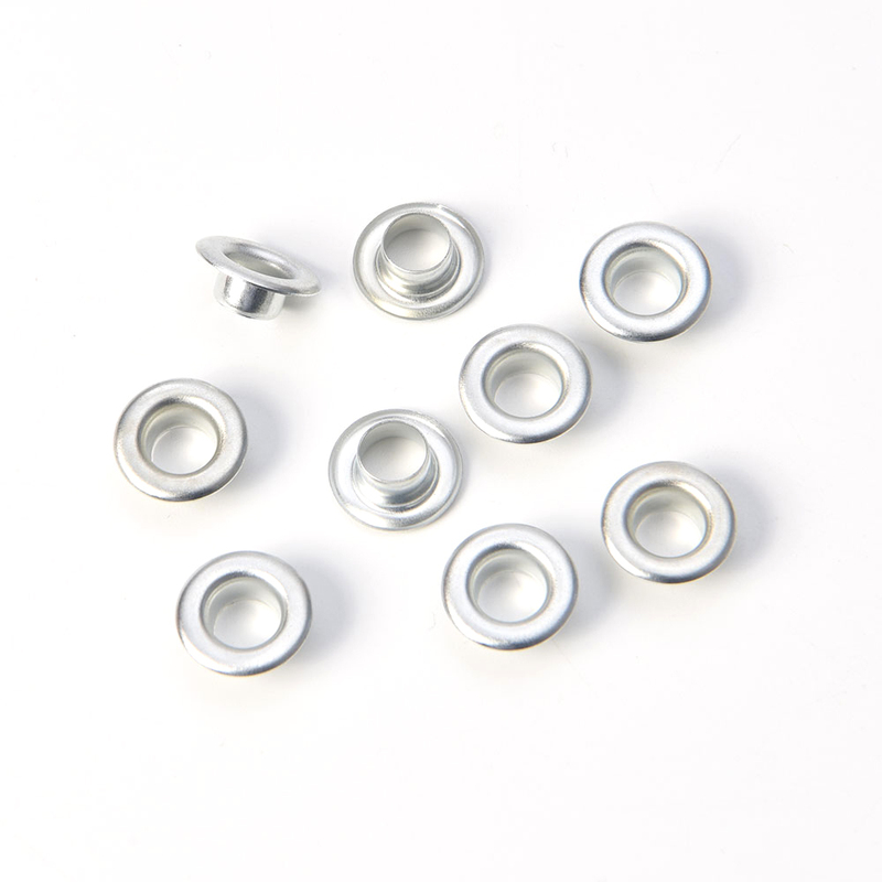 Wholesale Factory Scalloped Patterned Embroidered Eyelet