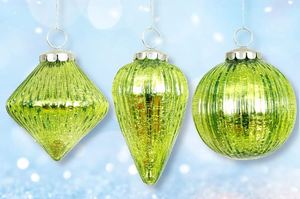 Adornos Navideños de Alta Calidad en Oferta, Bolas de Cristal Soplado a Mano de 6cm, 8cm y 10cm con Gancho para Colgar, Personalizables - Product Image 2