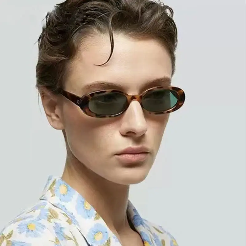 आई कैट धूप का चश्मा 2024 महिलाओं के फैशन शेड्स नए धूप का चश्मा थोक