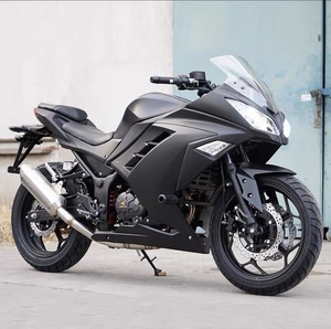 Motocicleta <span class=keywords><strong>Kawasaki</strong></span> Ninja Usada con Motores <span class=keywords><strong>de</strong></span> 250cc y 400cc, Motor Refrigerado por Agua, Motocicleta Deportiva <span class=keywords><strong>de</strong></span> Gasolina - Product Image 1