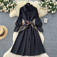 Robe chemise décontractée pour femme, coupe trapèze, manches longues bouffantes, boutonnée, longueur midi, avec foulard imprimé à la taille, pour le quotidien
