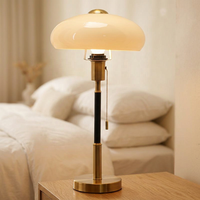 Lampe de table minimaliste du milieu du siècle avec interrupteur à chaîne, design nordique, lumière de table protectrice pour les yeux, chambre d'hôtel