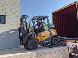 2t משאית טבעי 4 x4 מנוע עבור גז טון סין 2t lpg 5000 מ "מ פרופן נוזלי 5,000 lb מלגזה - Product Image 5