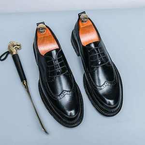 รองเท้าลำลองหนังแท้บุรุษปี 2026 พื้นหนา สวมใส่สบาย กันน้ำ ระบายอากาศได้ดี แบบสวม ปลายแหลม เหมาะสำหรับงานแต่งงาน - Product Image 1