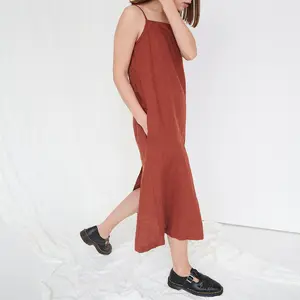 Personalizar bajo MOQ verano sólido suelto Casual A-Line minimalista Midi sin mangas negro cuello Halter vestidos de algodón de lino para mujeres