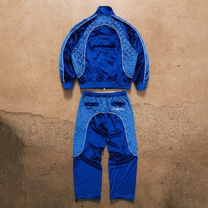 Ensemble de survêtement rétro en velours bleu de haute qualité, veste et pantalon réfléchissants de 3 m, personnalisés par le fabricant, pour le jogging urbain - Product Image 2