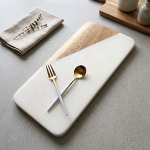 Planche à découper rectangulaire en marbre blanc et bois, multifonctionnelle, pour servir, décorer la table de cuisine, style unique - Product Image 1