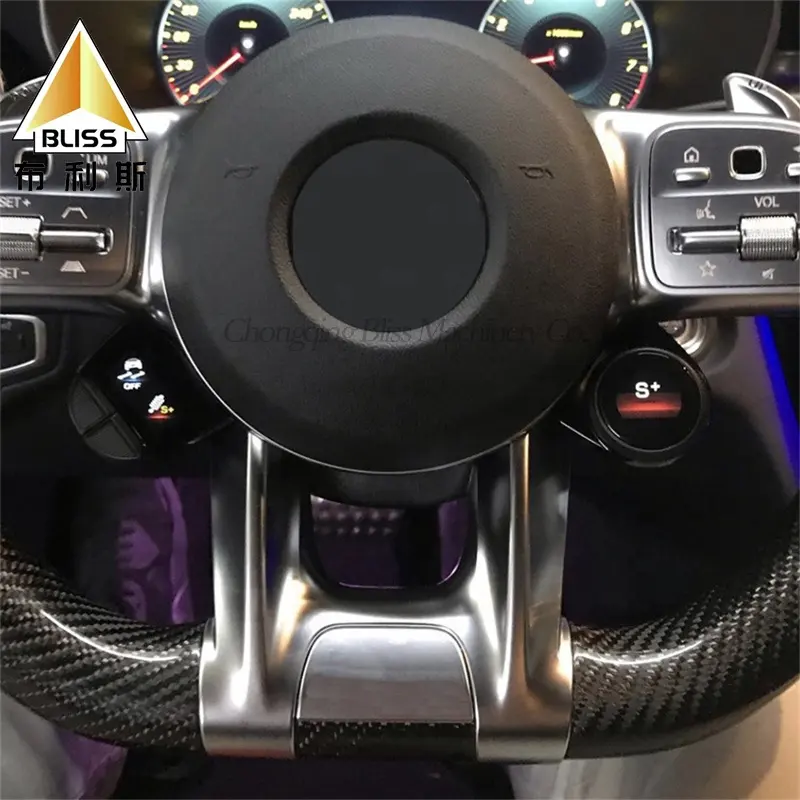 메르세데스 벤츠 A220 용 탄소 섬유 게임 스티어링 휠 및 페달 스티어링 휠