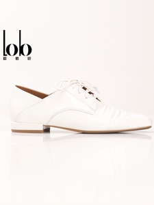 Tendenze Moda Primavera 2026: Scarpe da <span class=keywords><strong>Donna</strong></span> in Vera Pelle di Vacchetta con Lacci, Antiscivolo e Traspiranti - Product Image 1