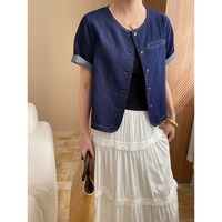 Chemise en jean décontractée bleu vintage à manches courtes avec surpiqûres Ming tendance