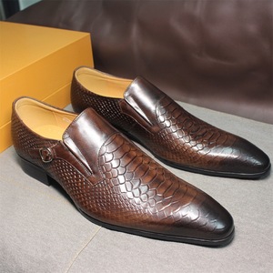 Chaussures en cuir pour hommes personnalisées HLT avec motif serpent, bout pointu, chaussures de bureau formelles pour hommes, chaussures Oxford - Product Image 1