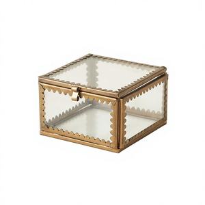 Cofre de Joyería Moderno Hecho a Mano en Latón y Vidrio Dorado con Logotipo Personalizado, Elegante Caja de Regalo de Diseño para Regalos Premium - Product Image 1