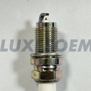 Bujía Luxesoem T1123 5266 con rosca de 14x19 para uso automotriz - Product Image 4