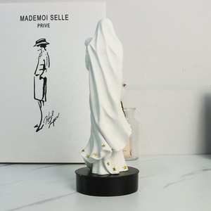 Venta al por mayor de fábrica: Estatuas religiosas católicas de resina, <span class=keywords><strong>Virgen</strong></span> del Carmen, Figura del Niño Jesús, Estatua de la <span class=keywords><strong>Virgen</strong></span> María - Product Image 2