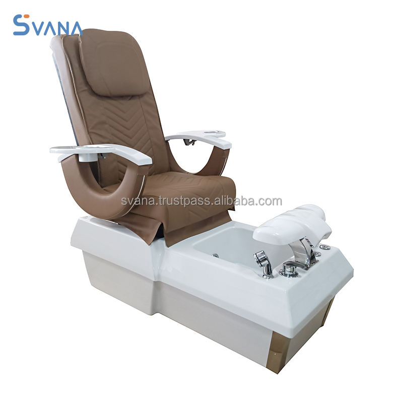 สีน้ำตาล