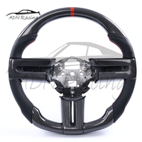Volant en fibre de carbone 2005-2009 pour Ford Mustang GT Cobra, avec garniture de boutons intégrée