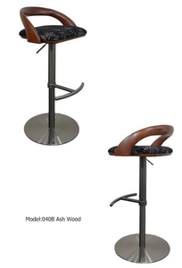 Chaise de bar moderne UPRS UP-040 en bois Wujin avec accoudoirs fixes, base en acier réglable, design contemporain pour bar à domicile et usage commercial - Product Image 2