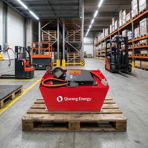 Elektrische vorkheftrucks kunnen worden opgeladen met 48V, 72V, 80V lithium-ion batterijpakketten (LifePO4). Elektrische heftruck lithium-batterijen. - Product Image 1