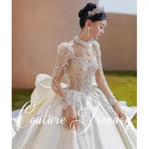 Kunden spezifische neue Braut Prinzessin Frauen Ballkleid Stickerei Perlen Luxus Zug Brautkleider Kleid Braut Luxus Perlen