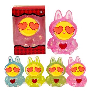 Juguete de peluche de monstruo con orejas puntiagudas y colmillos, de malta, para apretar, antiestrés, de USA Warehouse - Product Image 1